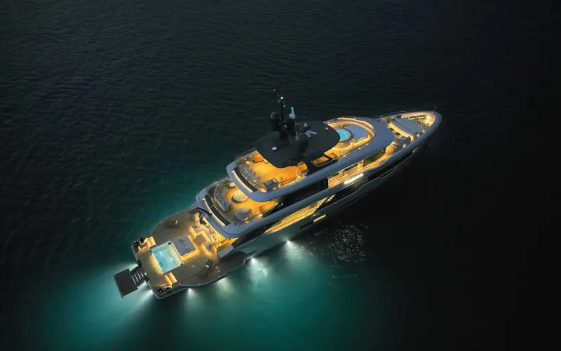 نخبة صُناع اليخوت الفاخرة: إتقان، تصميم واستدامة