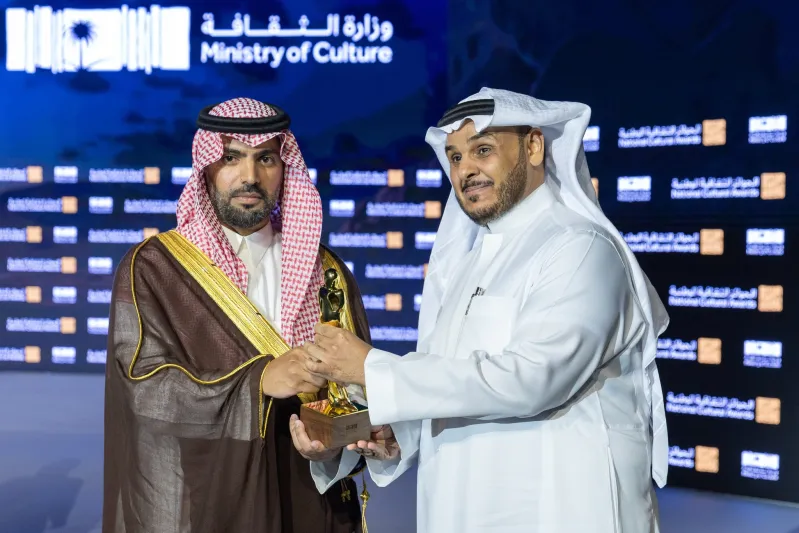 تحت رعاية ولي العهد.. تتويج الفائزين بالجوائر الثقافية الوطنية في دورتها الرابعة (فيديو)