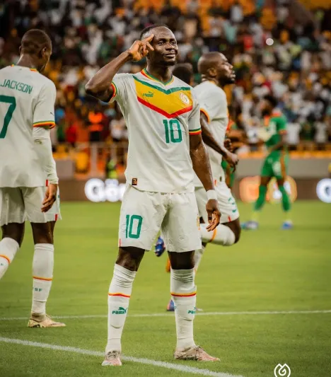 حكم مباراة السنغال وبوروندي يحرم "ساديو ماني" من ركلته!