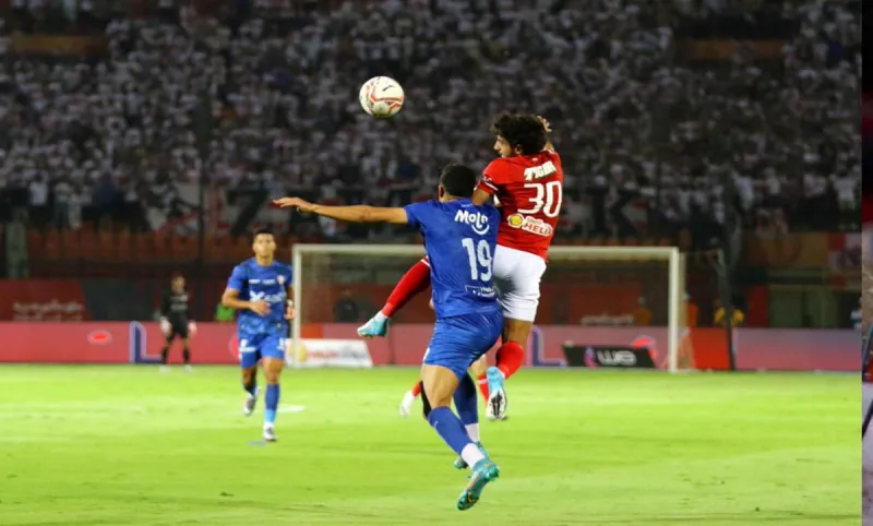 رسيماً.. نفاد تذاكر السوبر الإفريقي بين "الأهلي" و"الزمالك" بالمملكة 