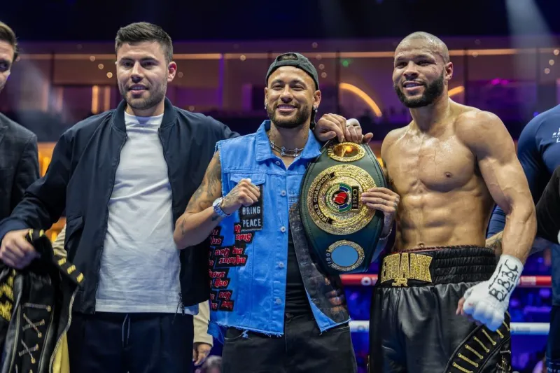 تليق بأجواء الانطلاق.. إطلالة "نيمار" في افتتاح "موسم الرياض"