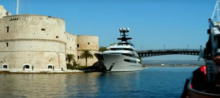 يخت Whisper للإيجار بـ1.1 مليون دولار أسبوعيًا ( فيديو)