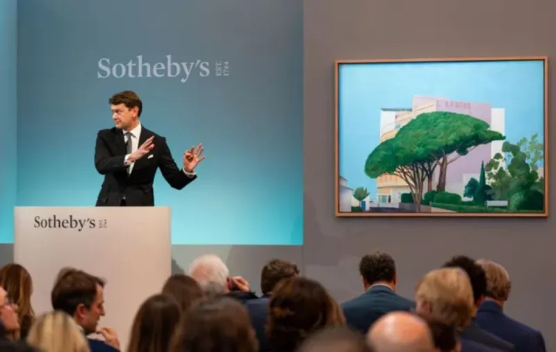 "سوثبي" تبيع 23 قطعة فنية بـ 37.5 مليون إسترليني بمزاد في لندن