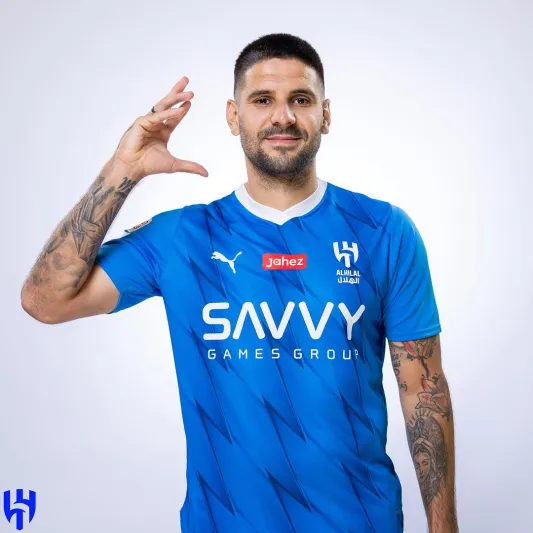 اقتراح غريب من "ميدو" لإيقاف خطورة "ميتروفيتش" نجم "الهلال".. (فيديو)