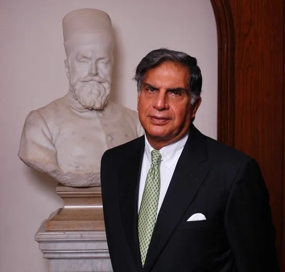 الملياردير "راتان تاتا" يترك جزءًا كبيرًا من ثروته لخادميه وكلبه