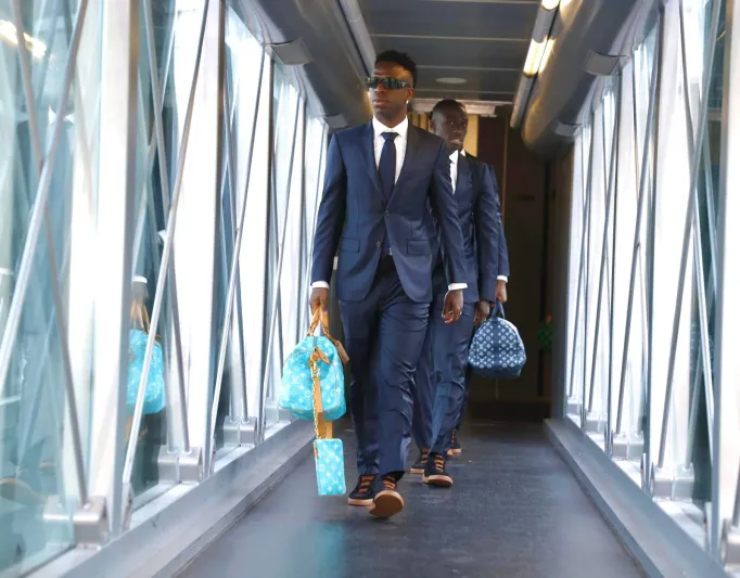 فينيسيوس جونيور يخسر مكافآت بملايين الدولارات بسبب الكرة الذهبية