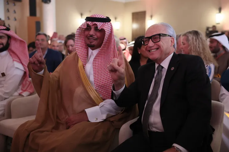 بتكلفة بلغت 5.8 مليار ريال.. الدرعية تضع حجر الأساس لحي القرين الثقافي والمنطقة الشمالية خلال "بشاير الدرعية 2024"