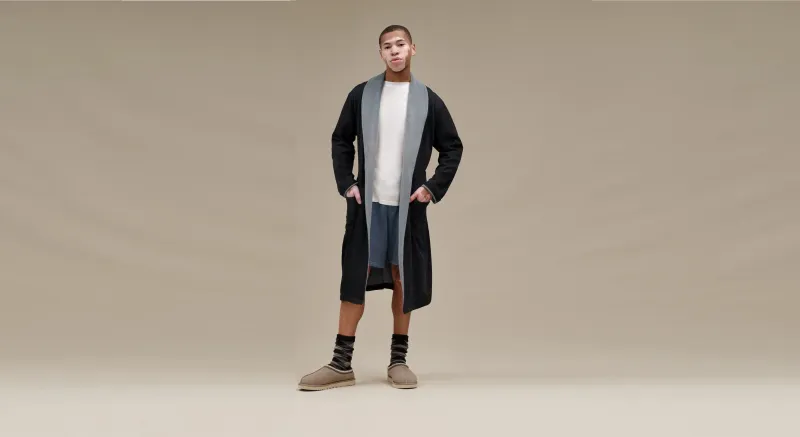 لشتاء مريح: اختيارات فاخرة من الأحذية المنزلية للرجال