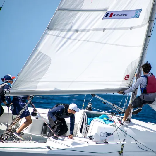 تتويج أستراليا بسباق تحدي اليخوت الشراعية العالمي 2024 في جدة