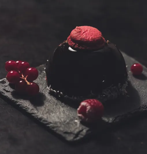 مطاعم الحلوى الفاخرة: وجهة مثالية لأشهى الأطباق الملكية