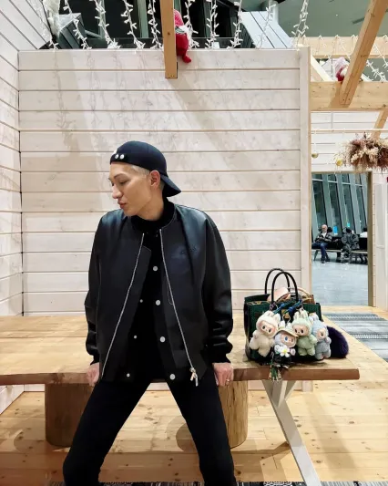 الإكسسوار الفاخر الذي يجتاح عالم الموضة.. "Labubu" الأكثر شهرة في 2025