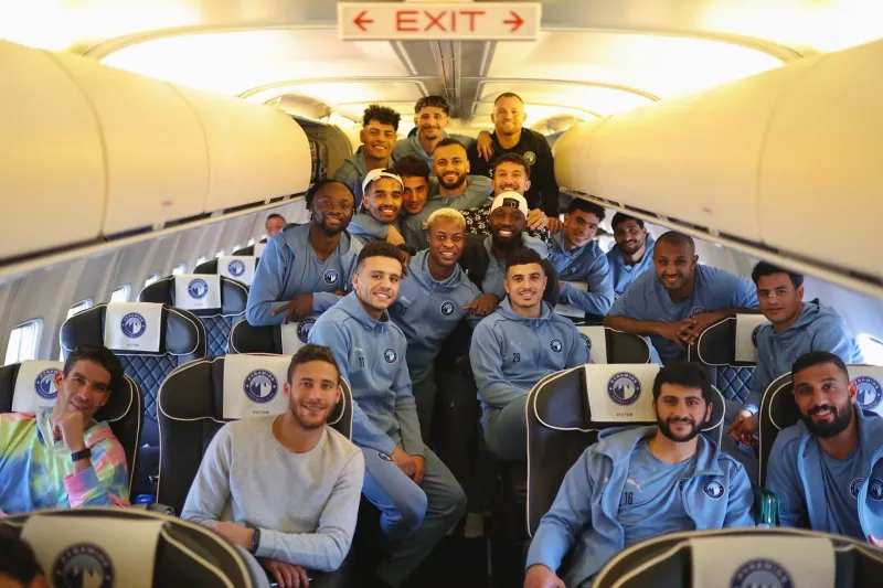 لحظات عصيبة وإصابات بين اللاعبين.. بعثة بيراميدز المصري تنجو من حادث طائرة