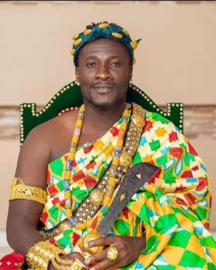 كان واحدًا من أعلى لاعبي العالم أجرًا.. أسطورة غانا يعلن إفلاسه