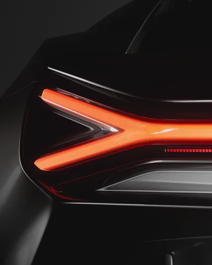 تجسيد للرقي.. أحذية جديدة بتوقيع "Tod’s" و "Lamborghini"