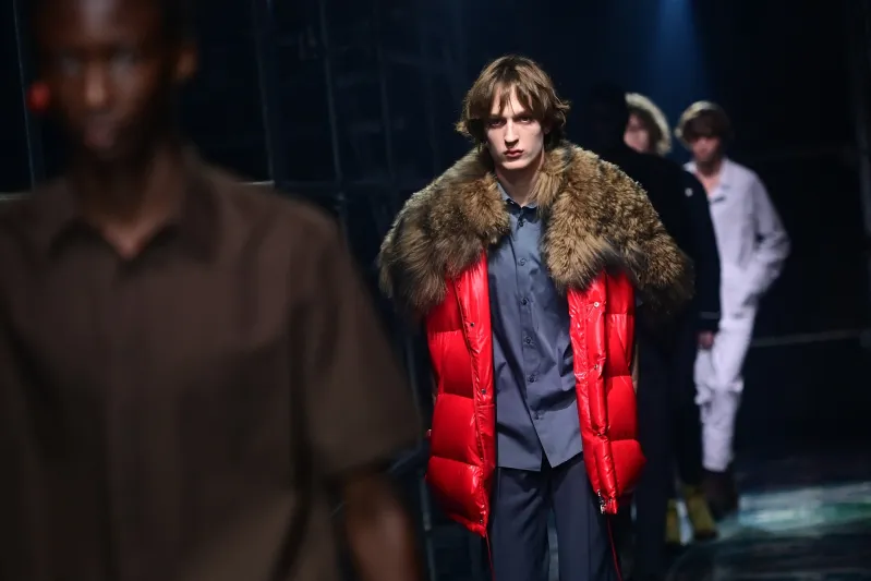 أبرز تصاميم عروض اليوم الثالث من أسبوع الموضة الرجالية في ميلانو