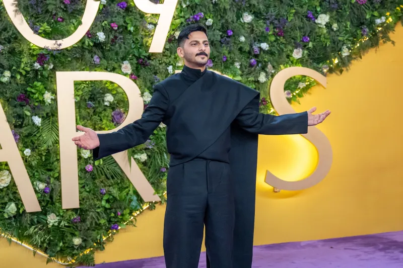 أسبوع الموضة في ميلانو يختتم فعالياته بعروض 4 علامات بينها KML السعودية