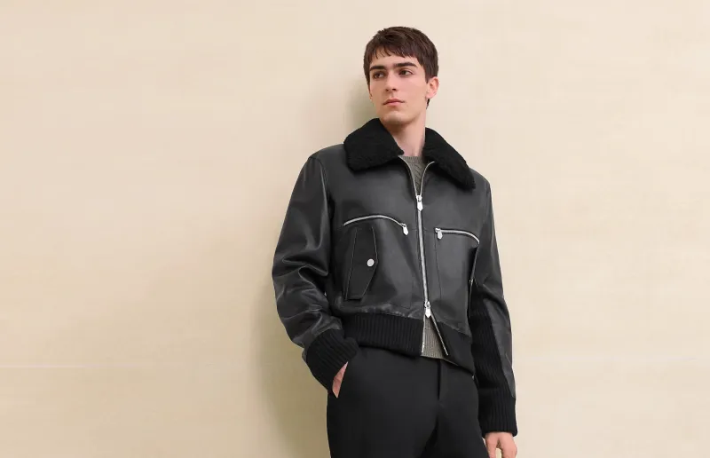 أناقة بلا حدود: سترات جلدية تُبرز شخصيتك المميزة