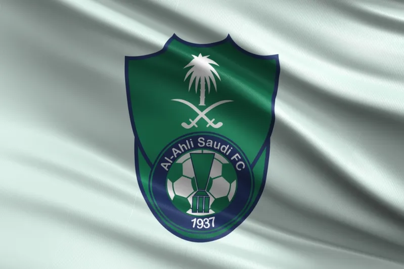 تصريحات مهاجم الأهلي السعودي تثير جدلا.. ورواد تويتر: #السومه_يبيع_الاهلي