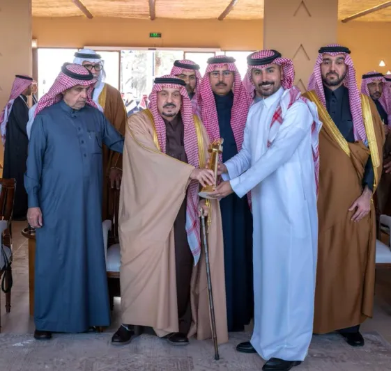 "مهرجان خادم الحرمين الشريفين للهجن" يتوج الفائزين في نسخته الثانية