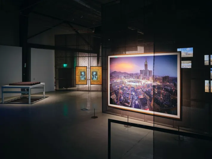 معرض «فنّ المملكة» يحُط رحاله في المتحف السعودي للفن المعاصر في جاكس 