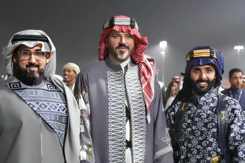 إبداع محلي يحتفي بيوم التأسيس.. إطلالات تراثية بلمحة عصرية في كأس السعودية للفروسية