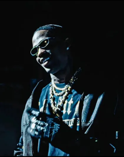 ترافيس سكوت يشتري بوجاتي شيرون سوبر سبورت بقيمة 5.5 مليون دولار (فيديو)