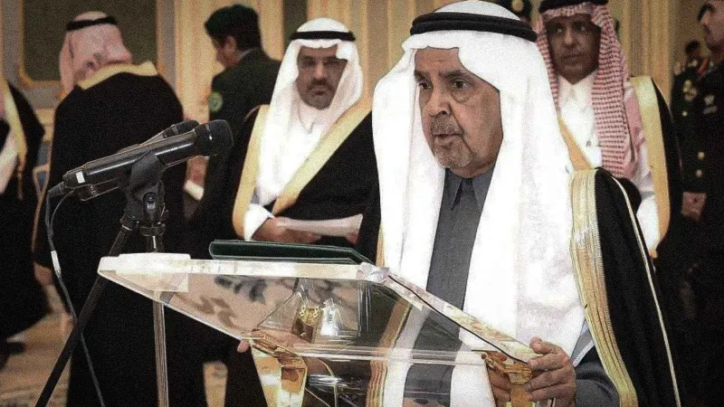 بعد أن وجه ولي العهد بإطلاق اسمه على أحد شوارع المملكة.. من هو الدكتور مطلب النفيسة؟