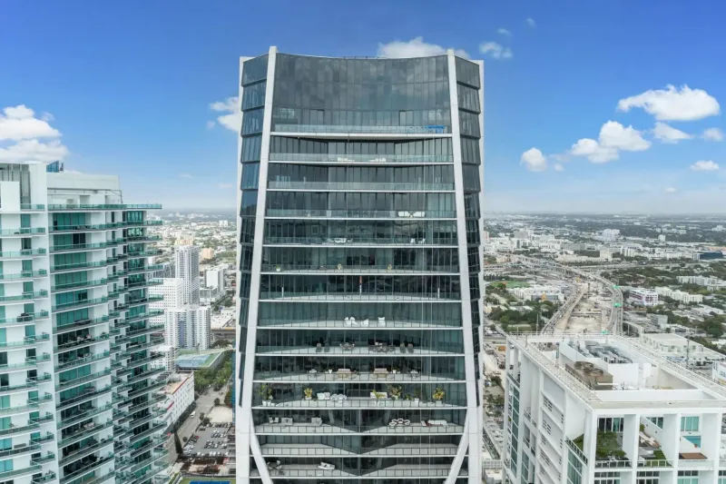  آخر بنتهاوس من تصميم زها حديد للبيع مقابل 24 مليون دولار