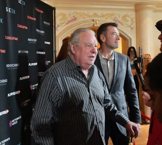 وفاة الملياردير الأميركي ديفيد سيجل بعد مسيرة حافلة في الضيافة والعمل الخيري