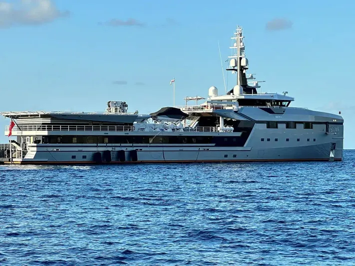 كم ينفق جيف بيزوس سنويًا على صيانة يخته العملاق؟