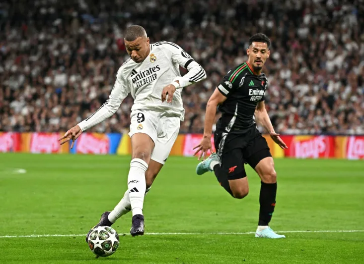 عودة كيليان مبابي تشعل الكلاسيكو المرتقب وبرشلونة ينتظر الثأر!