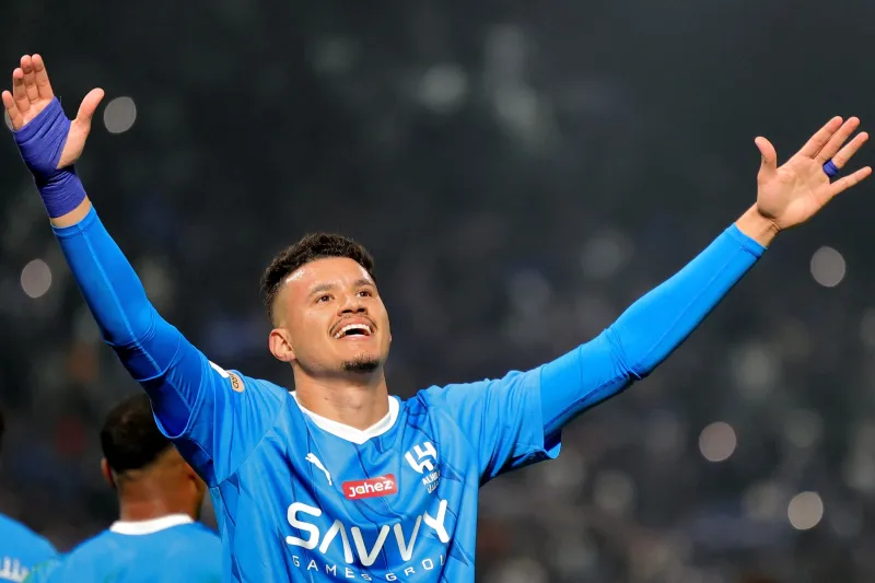 الإصابة تبعد عبدالله الحمدان عن الهلال لمدة 10 أيام  