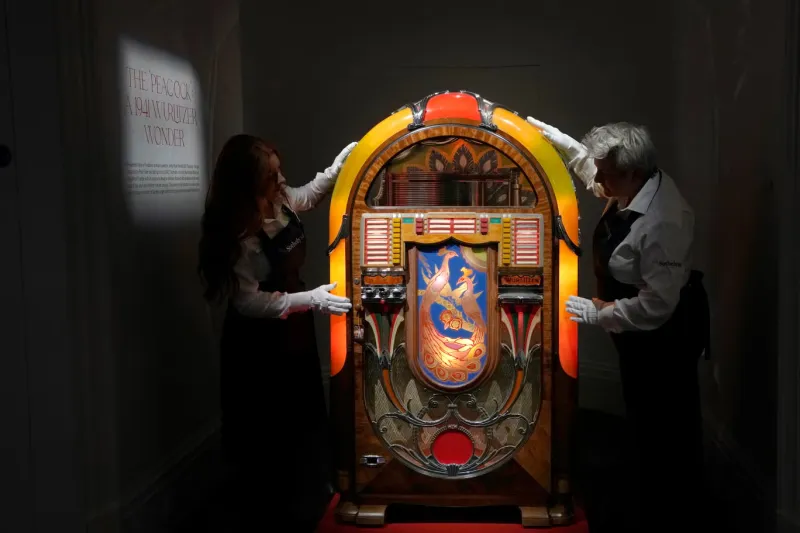 شقيقة فريدي ميركوري تشتري مقتنياته سرًا بـ3 ملايين جنيه إسترليني