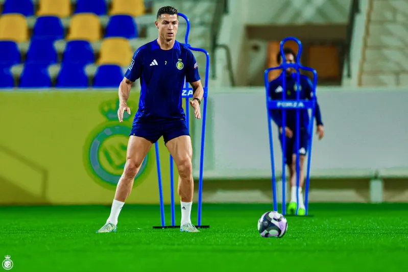 كريستيانو رونالدو يخطط لشراء نادٍ في الدوري الإسباني بشرط واحد