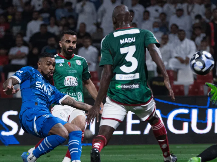   بعد تعادل الهلال والاتفاق.. هل انتهت آمال جيسوس في الدوري؟ (فيديو)
