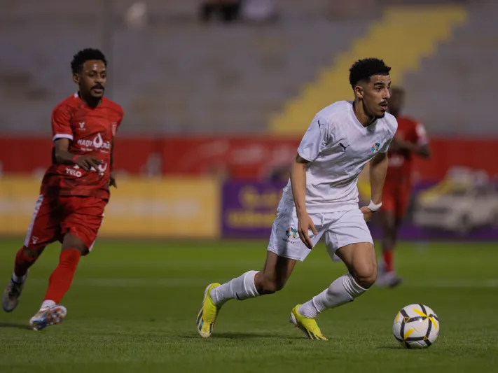 الأهداف الذهبية التي منحت نيوم بطاقة الصعود إلى دوري روشن (فيديو)