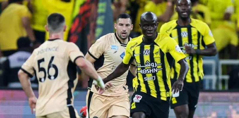 الاتحاد يواجه الشباب في نصف نهائي كأس ملك السعودية: موعد المباراة والقنوات