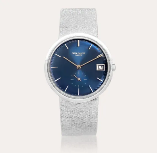 ساعات وتحف نادرة تتجاوز حاجز 6 ملايين دولار في مزاد هونغ كونغ