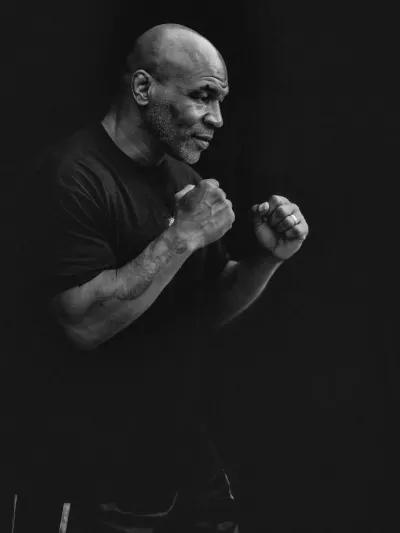 مايك تايسون يختار محمد علي كأعظم ملاكم في التاريخ