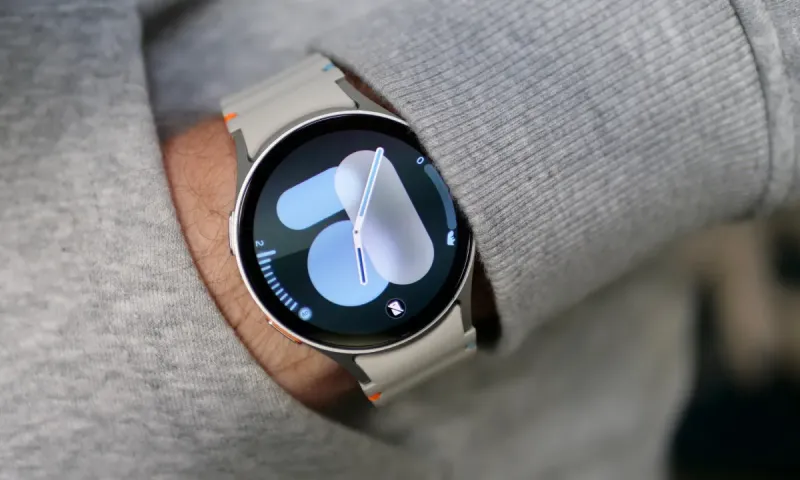 ساعة سامسونج Galaxy Watch الجديدة تأتي بميزات صحية متطورة