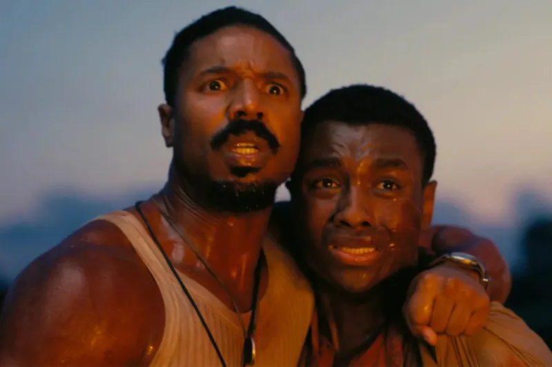 مايكل بي جوردن يقاتل الظلام وجهًا لوجه في ملحمة مصاصي الدماء Sinners