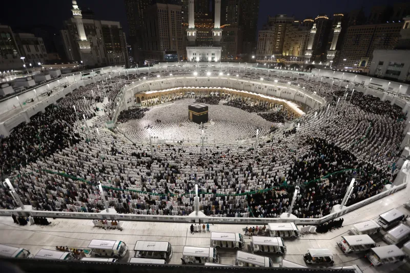 خدمات ذكية لحج بلا عناء: كيف أعادت نسك تشكيل التجربة الإيمانية؟ 