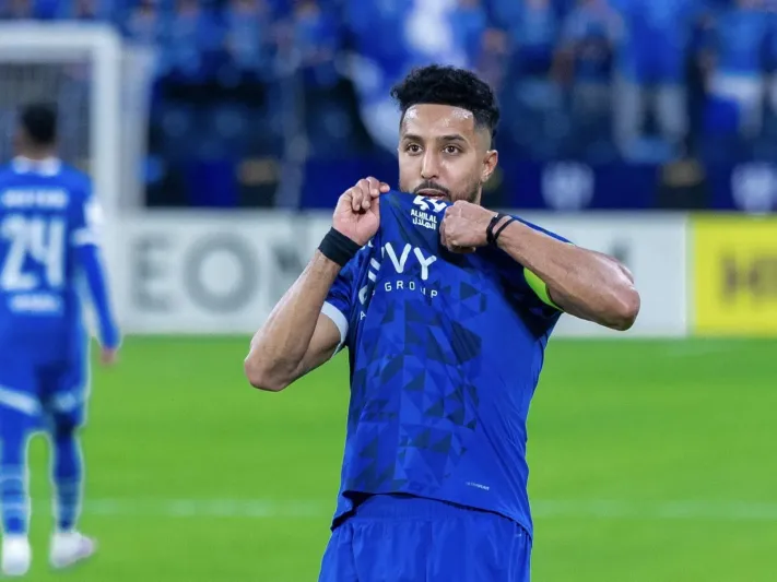 بعد التجديد مع الهلال.. ماذا تضمّن عقد سالم الدوسري الجديد؟ (فيديو)