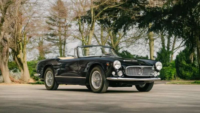 سيارة Maserati 3500 GTi Spyder نادرة في مزاد.. تعرف على السعر المتوقع