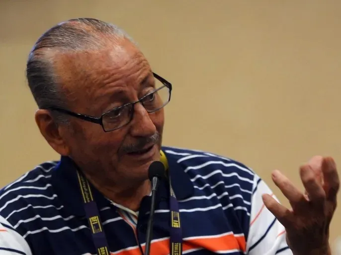 بعد رحيله.. من هو محمد حمينة أول عربي يتوّج بالسعفة الذهبية في كان؟ (فيديو)