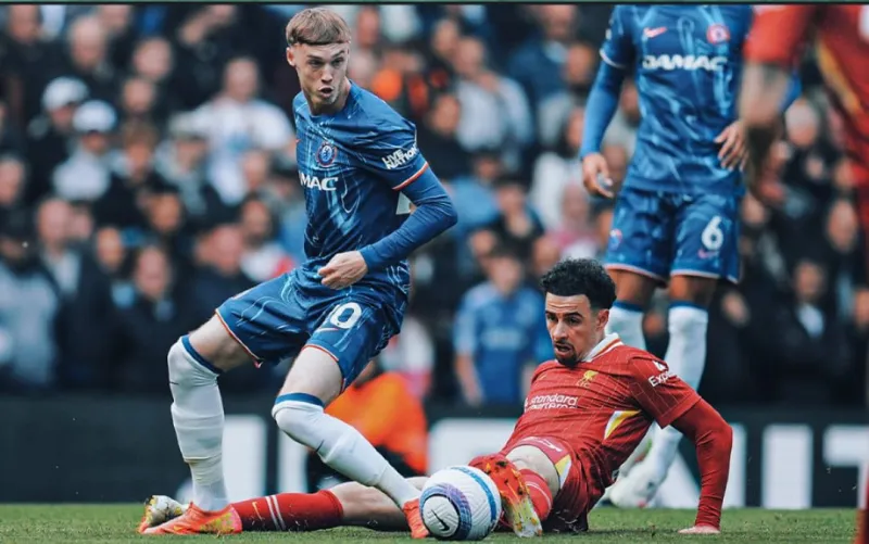 تشيلسي يُفسد احتفالات ليفربول ويُنعش آماله الأوروبية (فيديو)