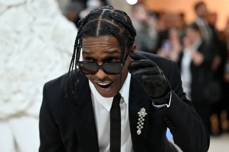 آيساب روكي يكشف عن مفاجأة بشأن دوره في فيلم Star Wars