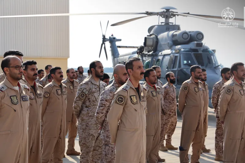 وزارة الدفاع السعودية تعلن فتح باب التقديم على وظائف عسكرية للرجال والنساء