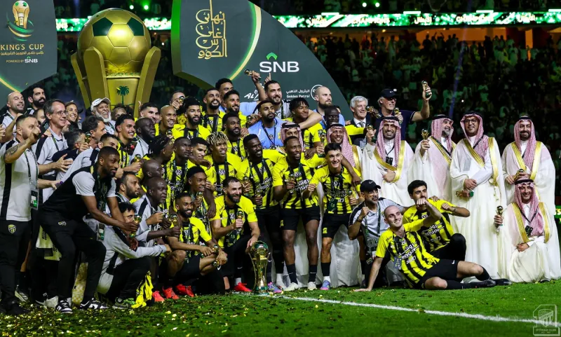 بعد الفوز بالكأس والدوري.. الاتحاد يفتح الباب للنصر للمشاركة الآسيوية