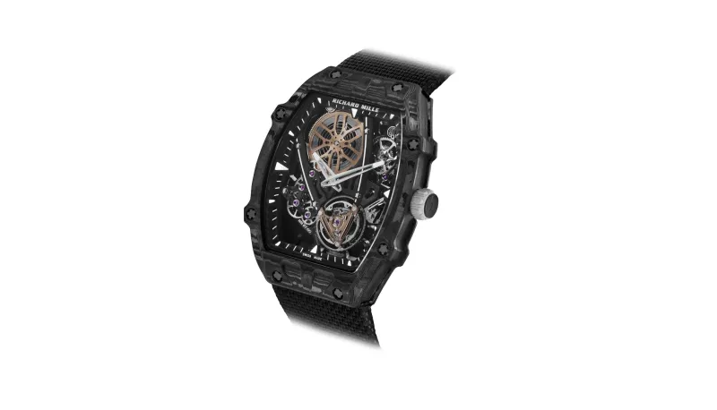 ساعة Richard Mille الفائقة الخفة تكرّم مسيرة نادال في رولان جاروس